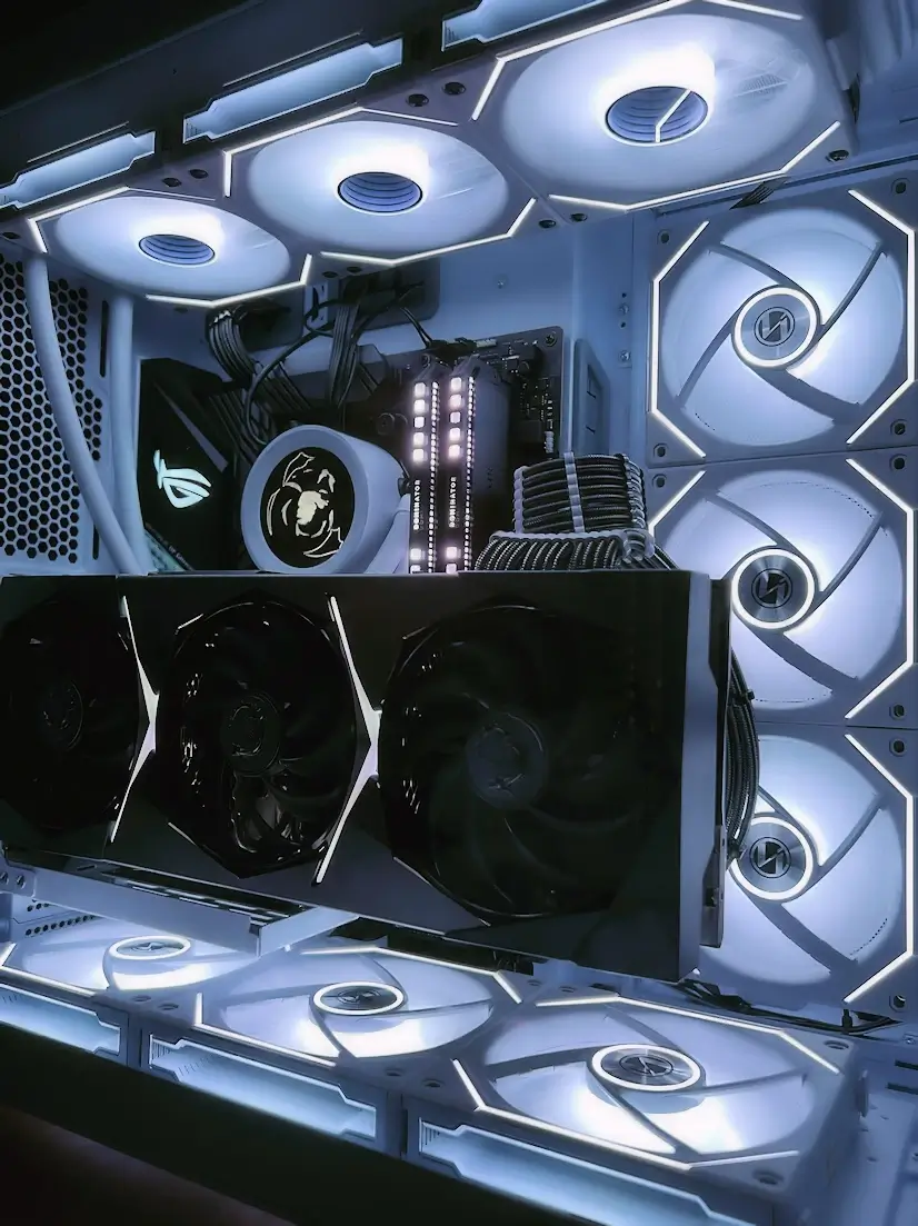 Montaje Hardware Gaming PC Fractal AMD Intel Domicilio La Cabrera Informático La Cabrera - Montaje Hardware Gaming PC Fractal AMD Intel Domicilio La Cabrera